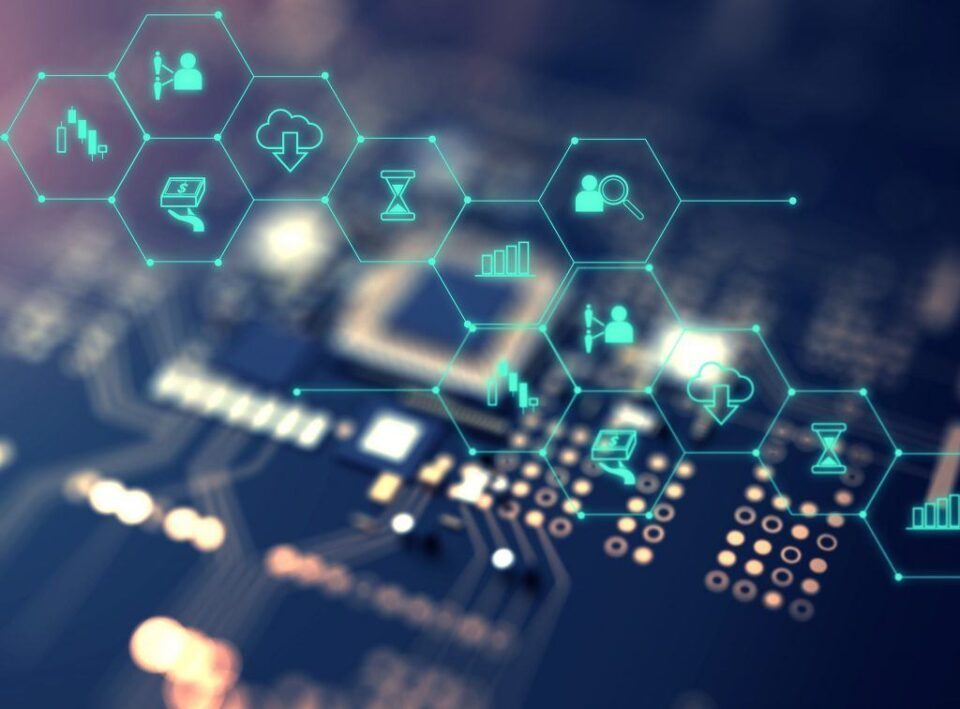 Che cos'è, vantaggi ed esempi della Smart Technology in informatica